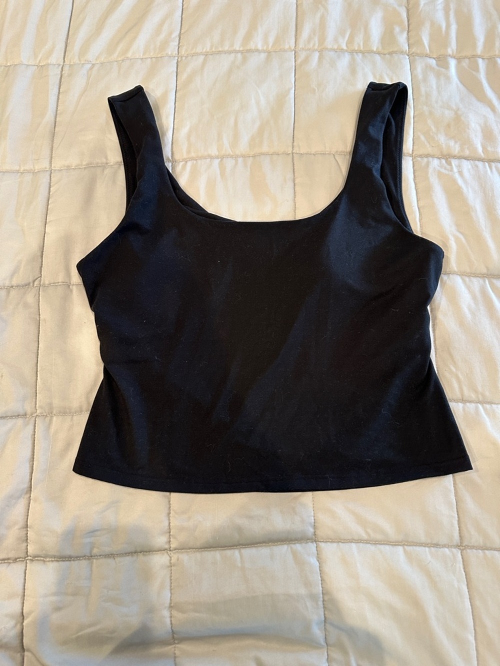 Classic Black Scoop Neck Open Back Crop Tank Top - Women